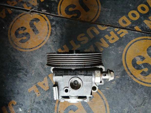 Ford Escape Power Steering Pump - thumbnail 4