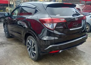 Honda Vezel 2018 Black