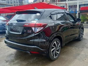 Honda Vezel 2018 Black