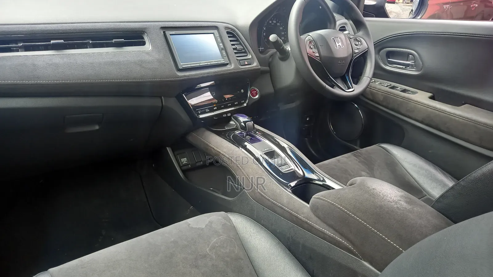 Honda Vezel 2018 Black