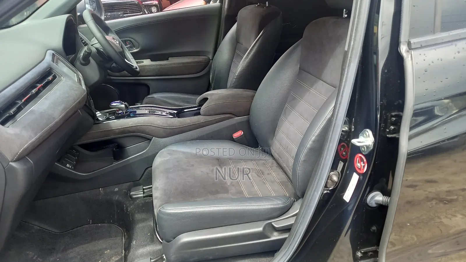 Honda Vezel 2018 Black