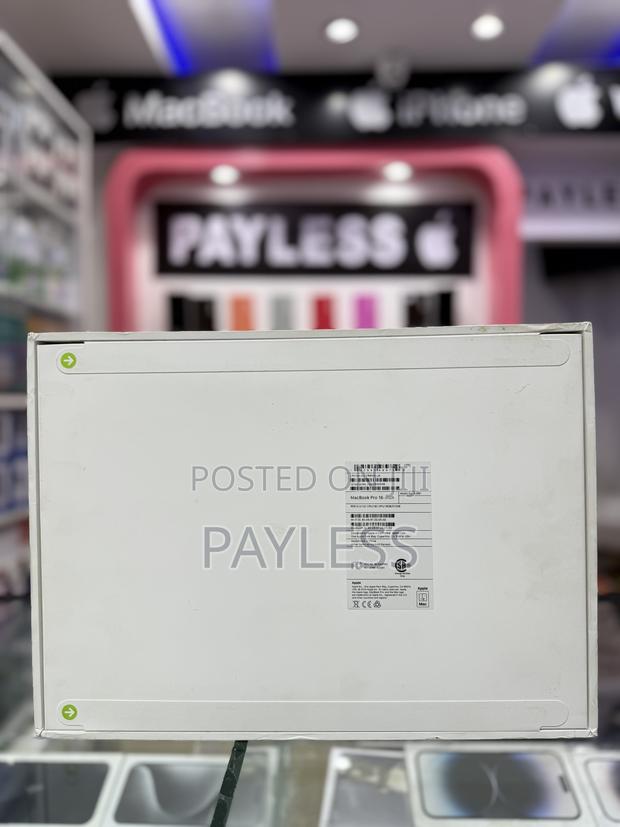 Laptop Apple MacBook Pro 18GB Apple M3 Pro SSD 512GB - thumbnail 5