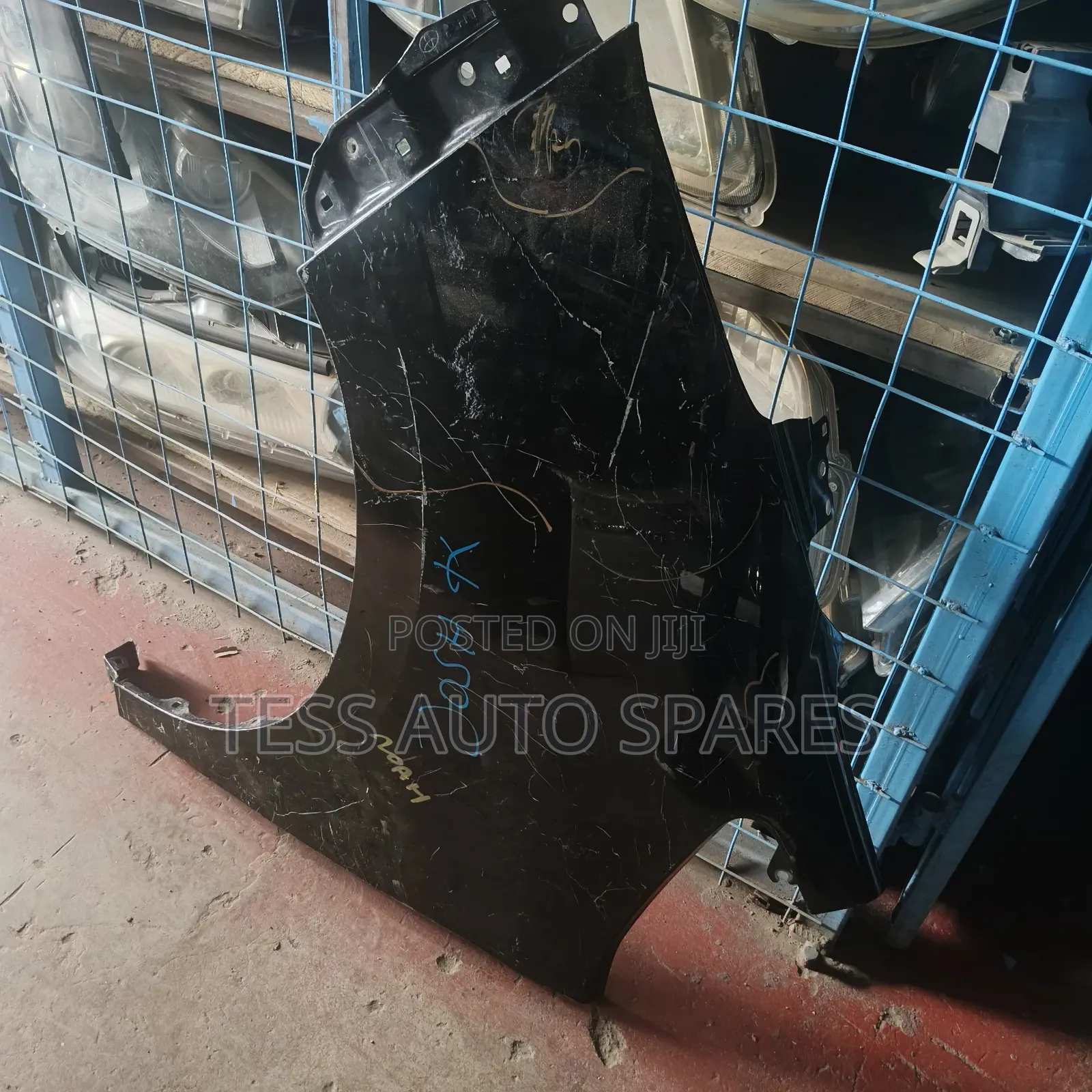 Toyota Noah 2015 Fender