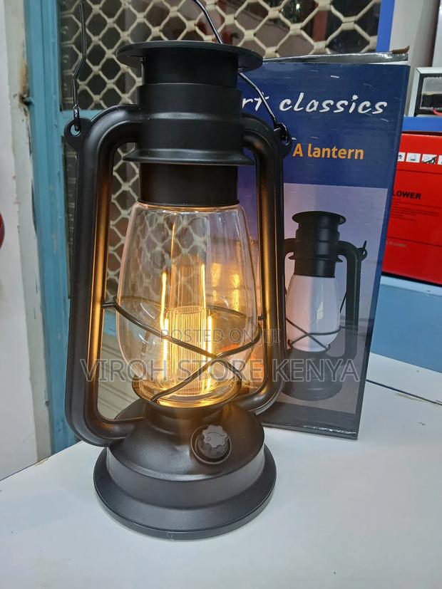 Vintage Led Hurricane Lantern – Rechargeable Retro Lamp