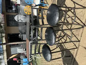 Restaurant And Bar High Black Sinatabu Chairs