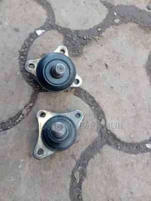 Mitsubishi Shogun Front Upper Ball Joint