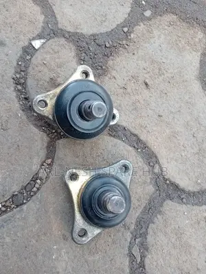 Mitsubishi Shogun Front Upper Ball Joint