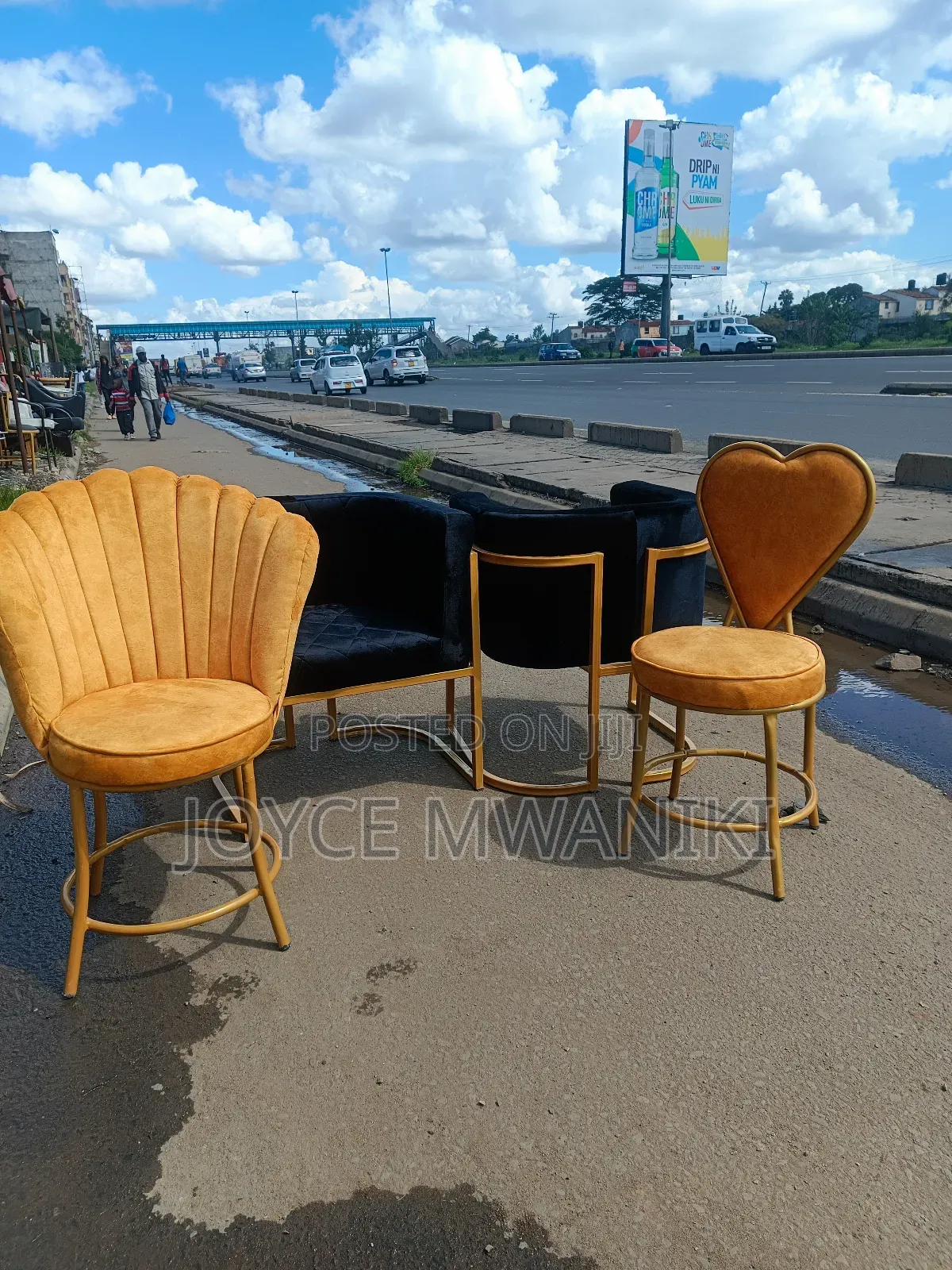 2 Gold Manicure Seats and 2 Black Salon Seats 