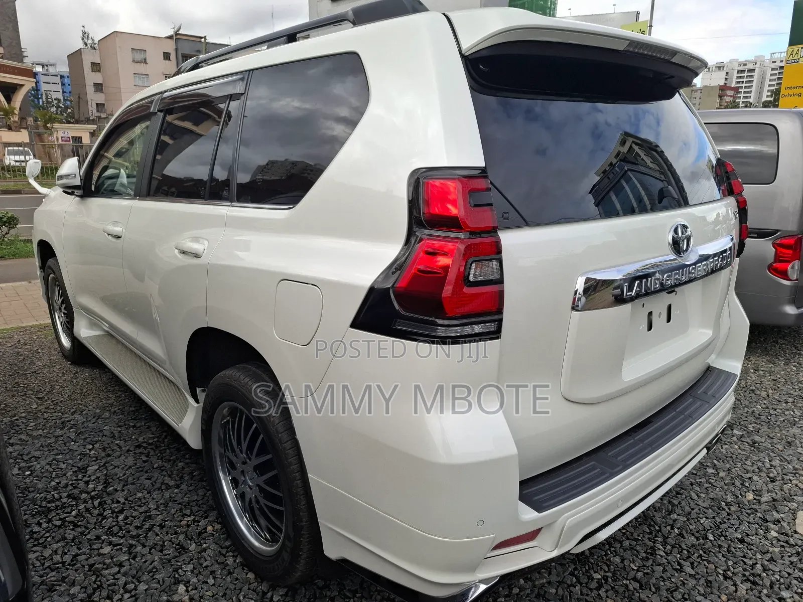 Toyota Land Cruiser Prado 2.8 2020 White