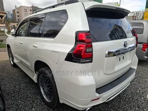 Toyota Land Cruiser Prado 2.8 2020 White