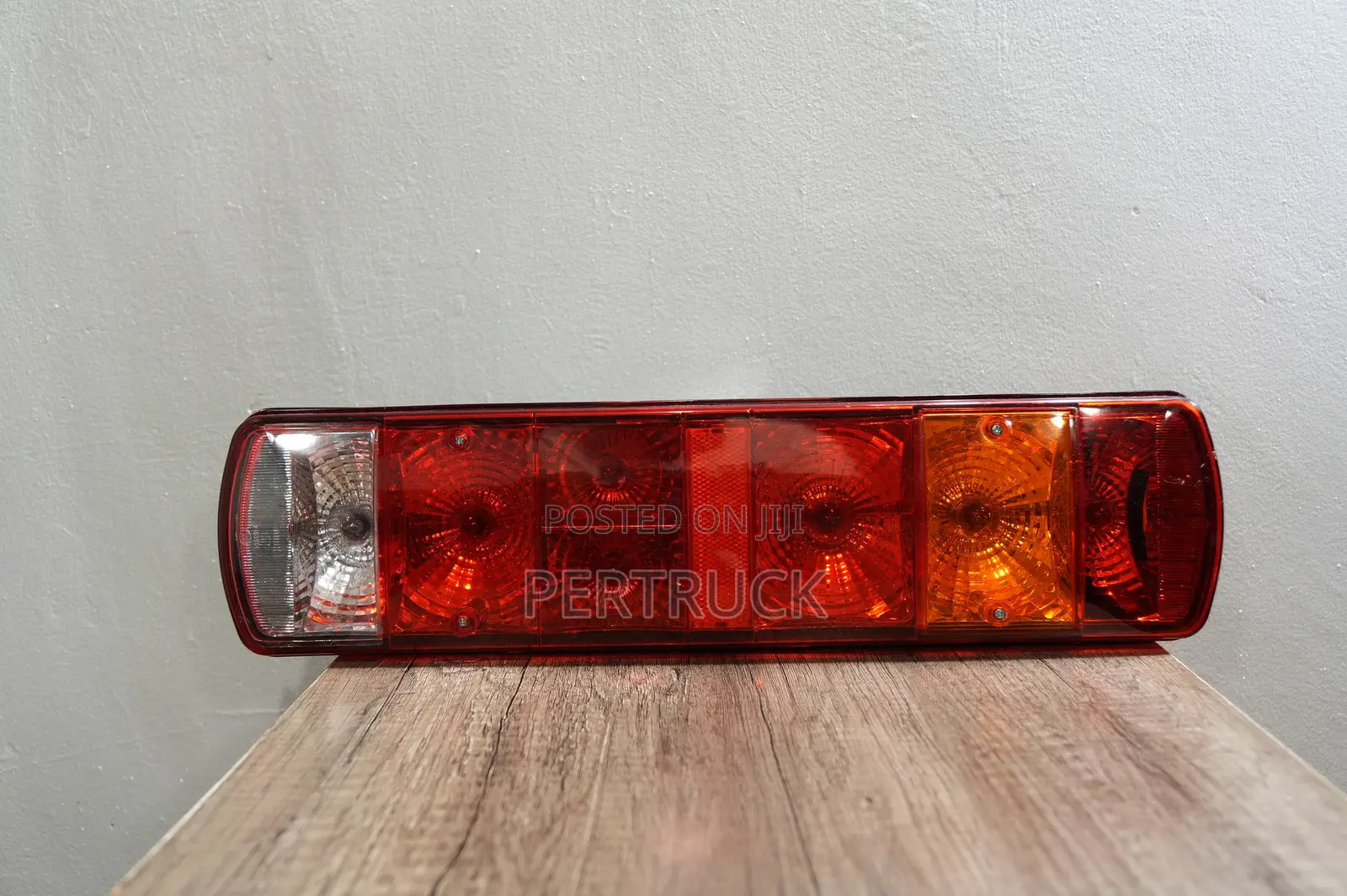 Wg9719810011 Rear Tail Combination Light Howo Sinotruck A7