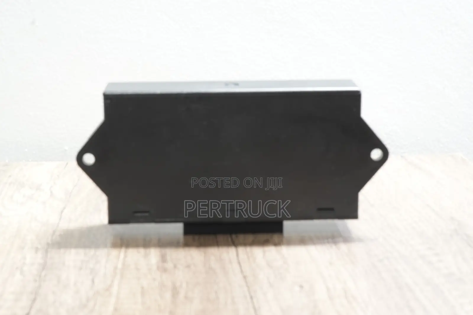 Wg1664331070/2 Door Glass Electric Controller Switch Howo A7