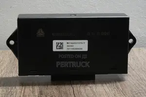 Wg1664331070/2 Door Glass Electric Controller Switch Howo A7