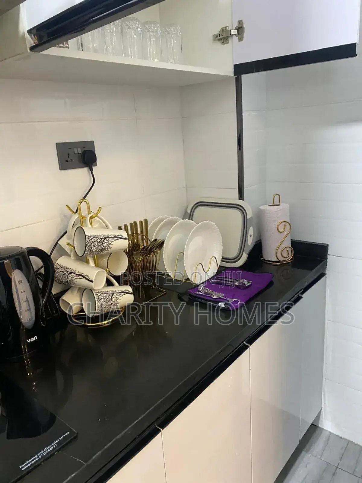 Airbnb Two Bedroom South B