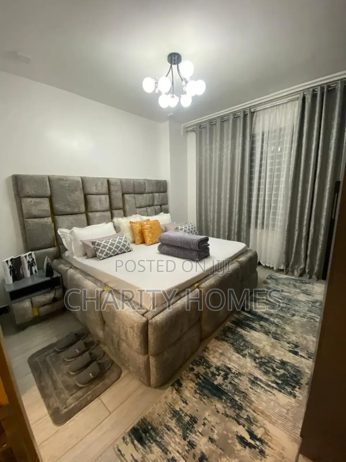 Airbnb Two Bedroom South B
