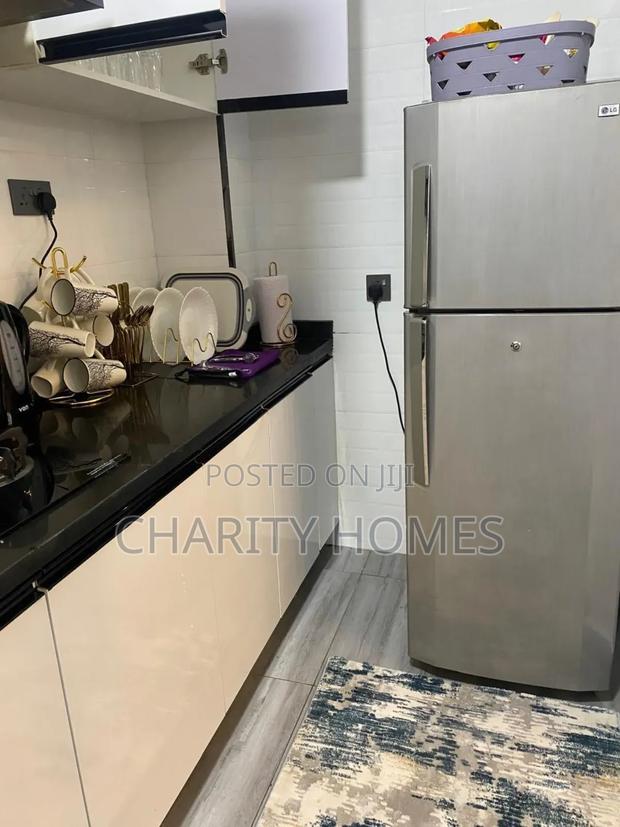 Airbnb Two Bedroom South B - thumbnail 10