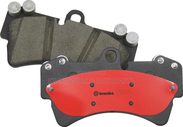 Brembo Front Ceramic Brake Pad Set P49045n for Mazda Cx-5