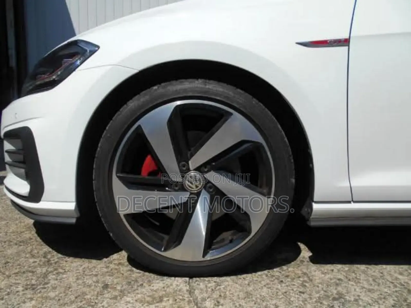 Volkswagen Golf TSI SE FWD 2018 White