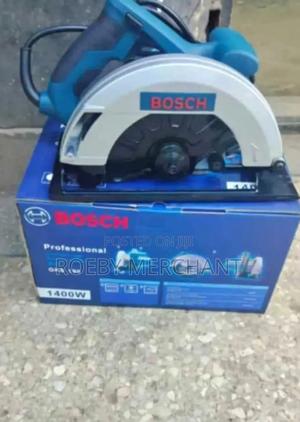 Quality Bosch Circular Saw + Blade - thumbnail 2