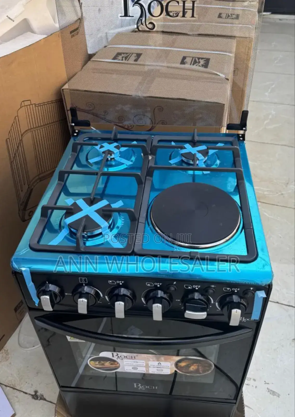 New Arrivals Roch 50 by 55 Cooker Black