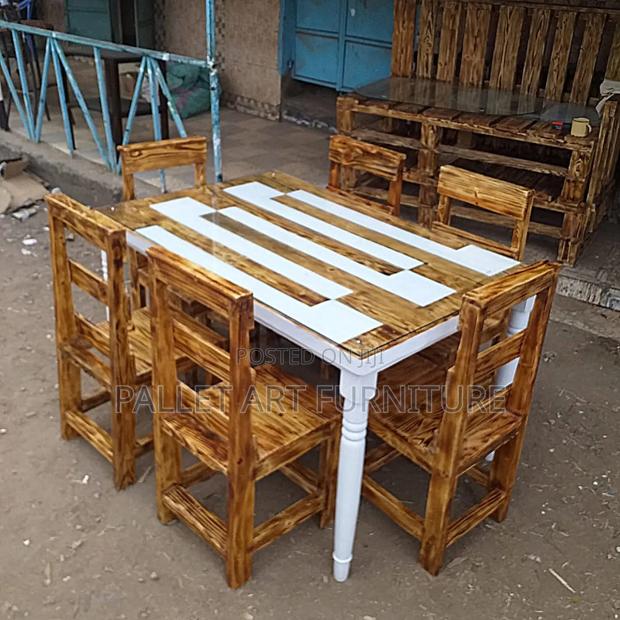 Pallet Furniture - thumbnail 3