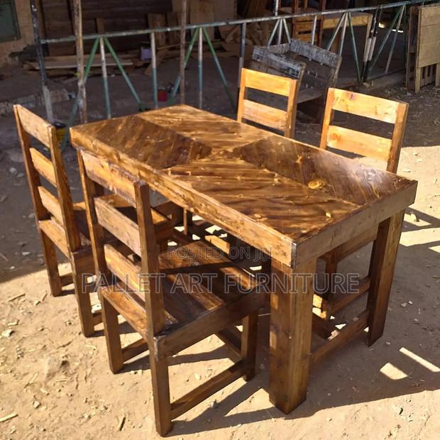 Pallet Furniture - thumbnail 4