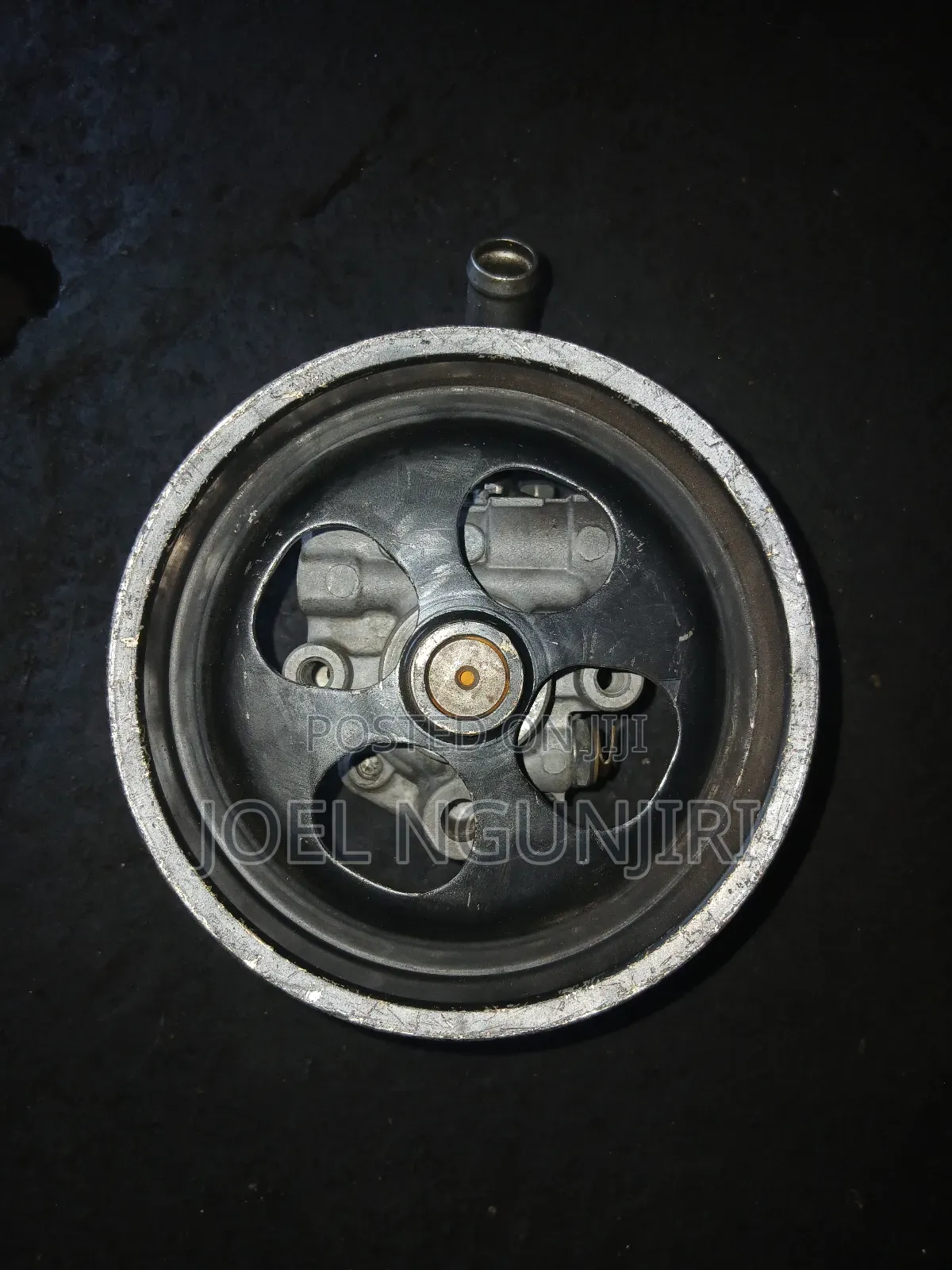 L200 New Model 4d56 Power Steering Pump