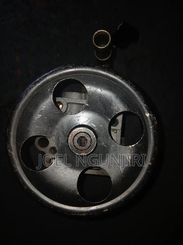 Suzuki J20 Power Steering Pump