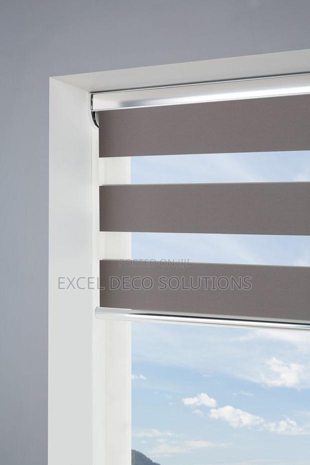 “Style in Motion!” With Horizontal Zebra Blinds - main view