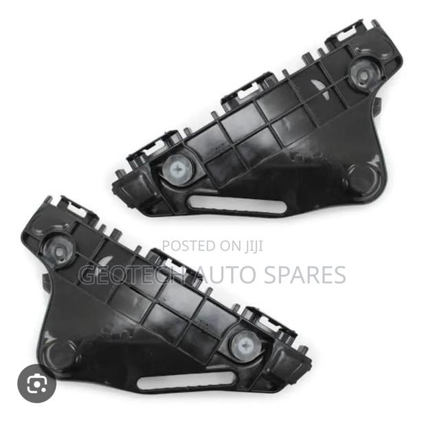 Toyota Hilux Revo Bumper Slides (Bracket) Available
