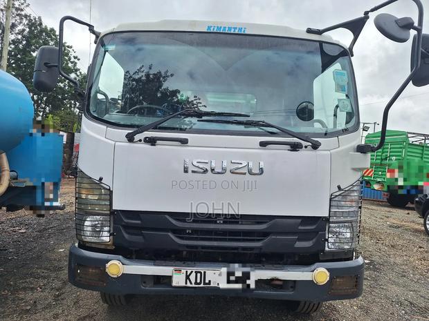 Isuzu FRR 2022 Closed Body