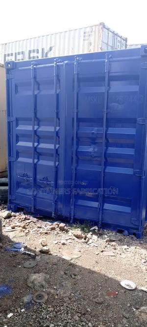 Plain Container - thumbnail 2