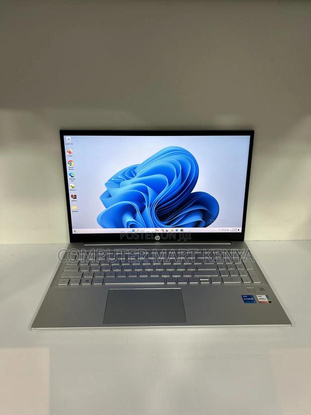 Laptop HP Pavilion 15 8GB Intel Core I5 SSD 512GB - main view