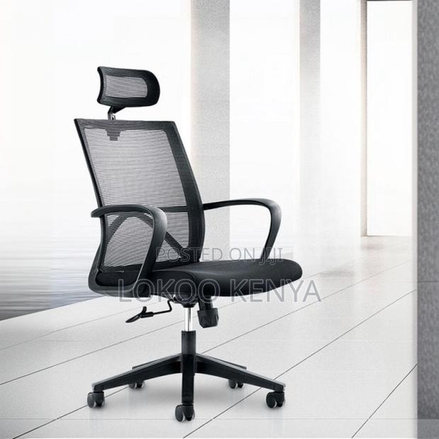 Office Chair: Ergonomic Tufted Office Chair - main view