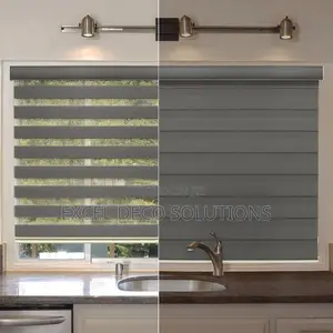 “Balance Beauty Privacy!”With Horizontal Window Blinds