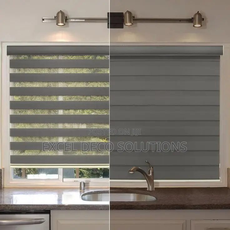 “Balance Beauty Privacy!”With Horizontal Window Blinds