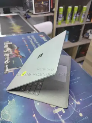 Laptop Microsoft Surface Laptop 2 8GB Intel Core I5 SSD 256GB