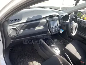 Toyota Axio 2018 White