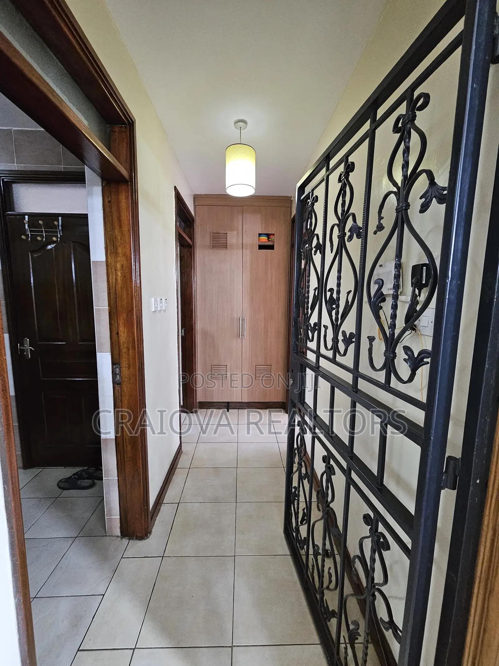 2bdrm Apartment in Parklands/Highridge for sale