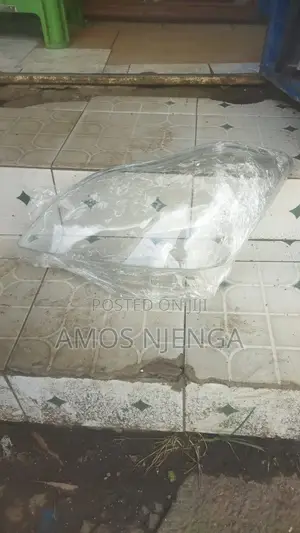 Toyota Crown 2005 Headlight Lens