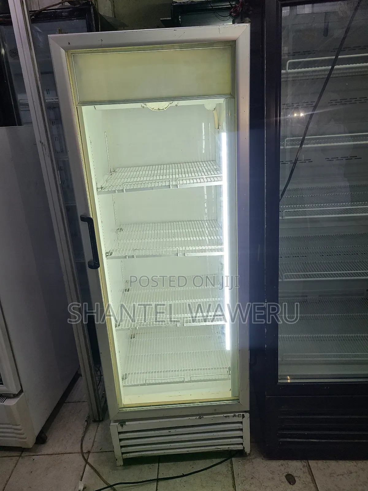 White 400litres Mirror Fridge ^Display Fridge =