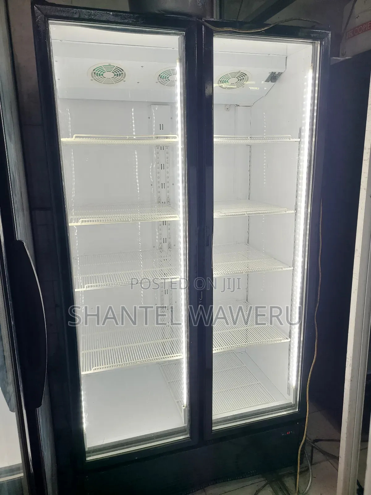 Shop Display Fridge/Good as New