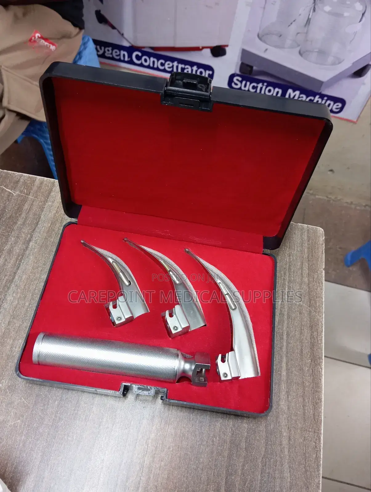 3 Blade Laryngoscope