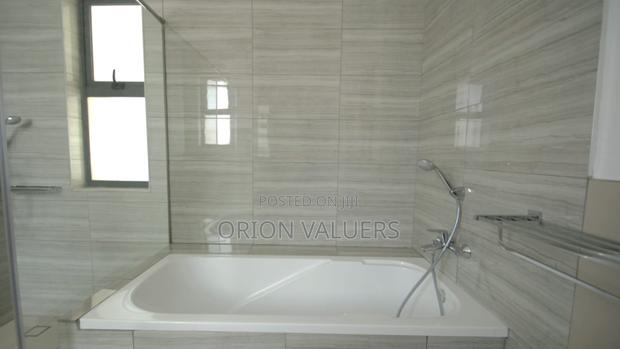 4bdrm House in Ridgeways for sale - thumbnail 3