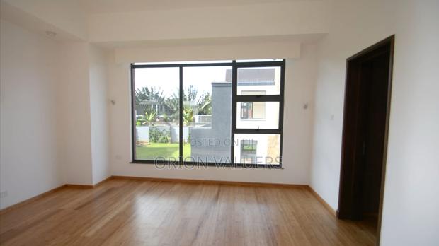 4bdrm House in Ridgeways for sale - thumbnail 8