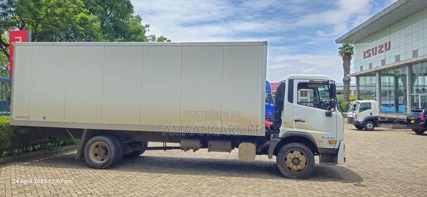 Ud Croner Lke210 With Fiberglass Body - thumbnail 4