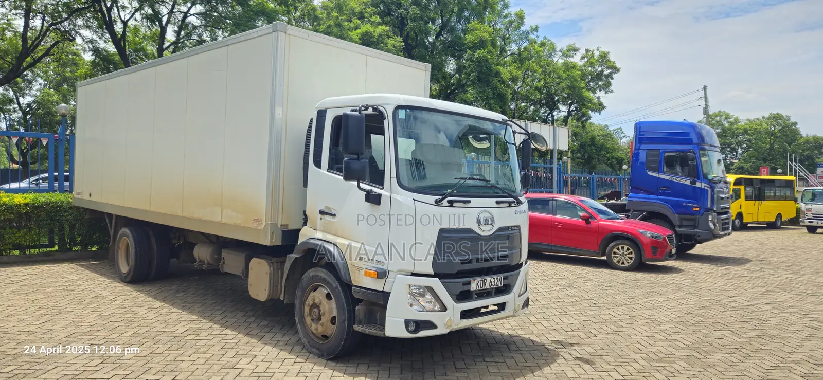 Ud Croner Lke210 With Fiberglass Body