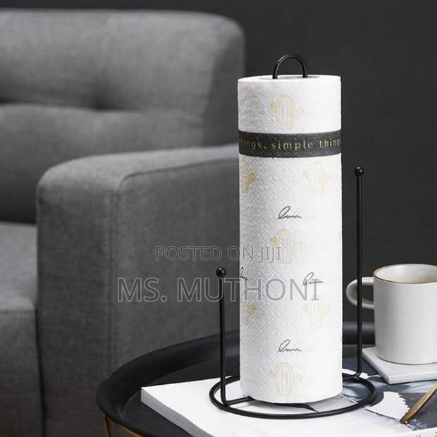 Light Luxury Metallic Paper Towel Holder*