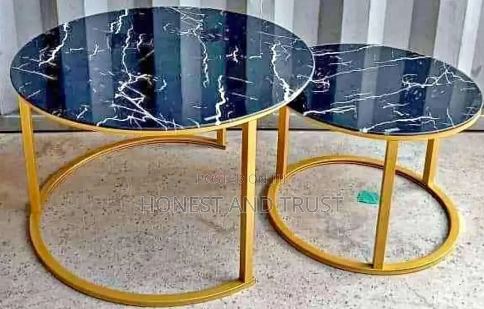 2 in 1 Nesting Table