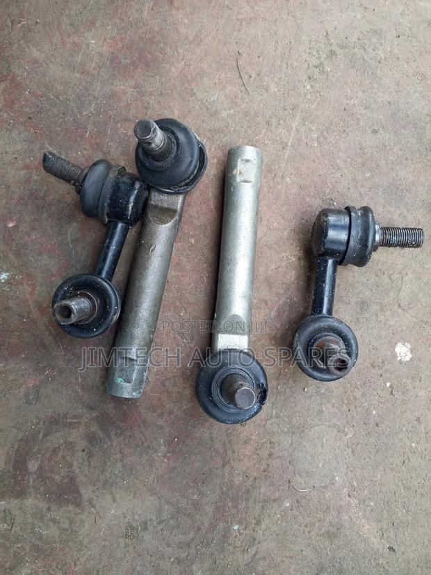 Subaru Impreza Front Stabilizer Links,Tie Rod - main view